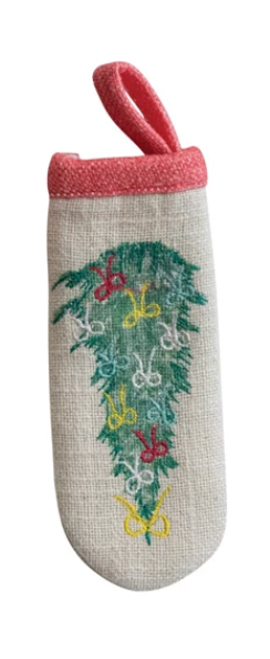 Printed Pot Handle Cover with Embroidered Christmas Tree