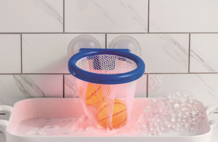 Basketball Light-Up Bath Toy Set