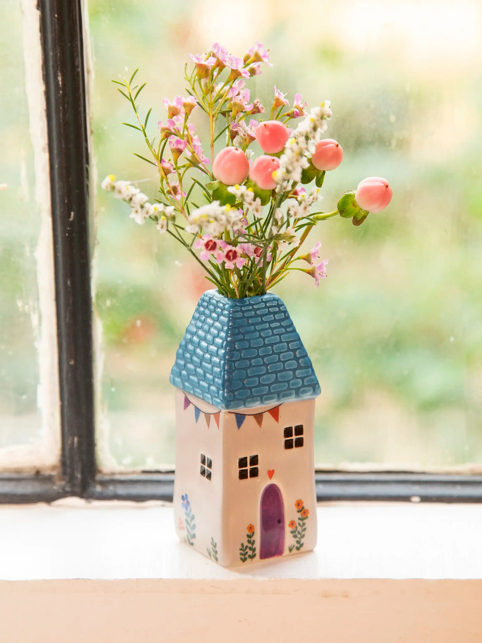 Cottage Bud Vase