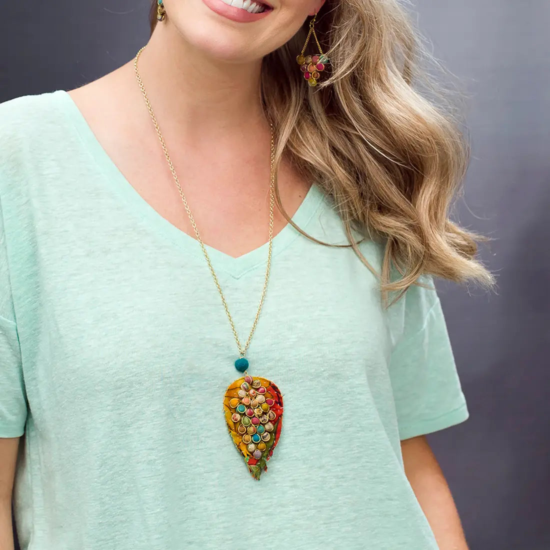 Aasha Leaf Pendant Necklace