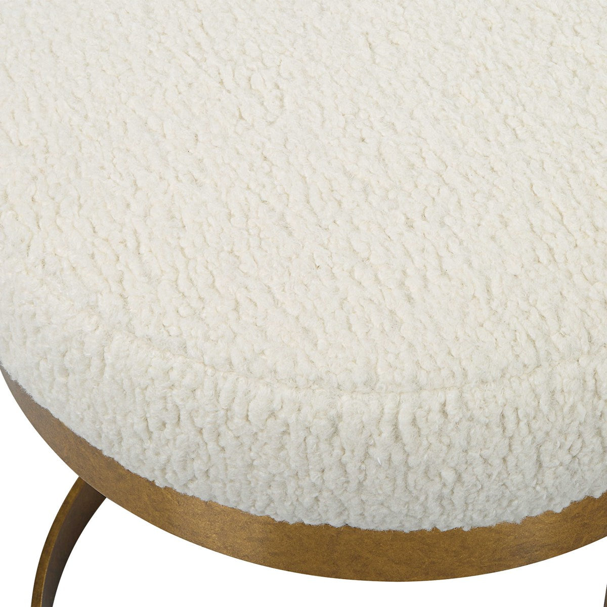 Infinity Bench, Gold