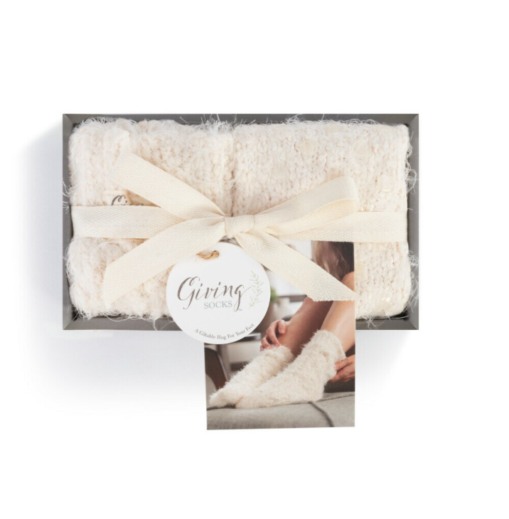 Cream Giving Socks with Grippers