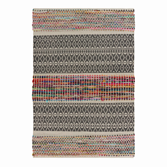 Traditional Geometric Chindi Area Rug