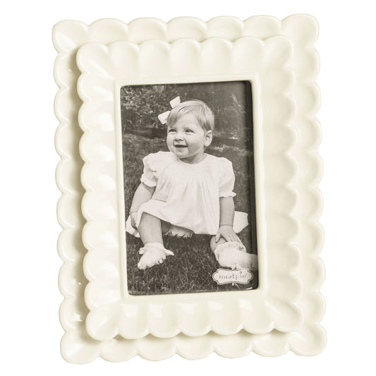 Scalloped Ceramic Frames