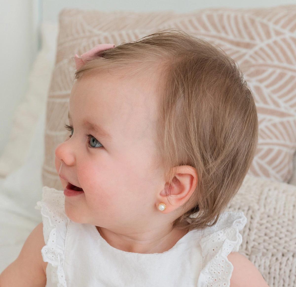 Children's Gold Screw-Back Pearl Scallop Earrings