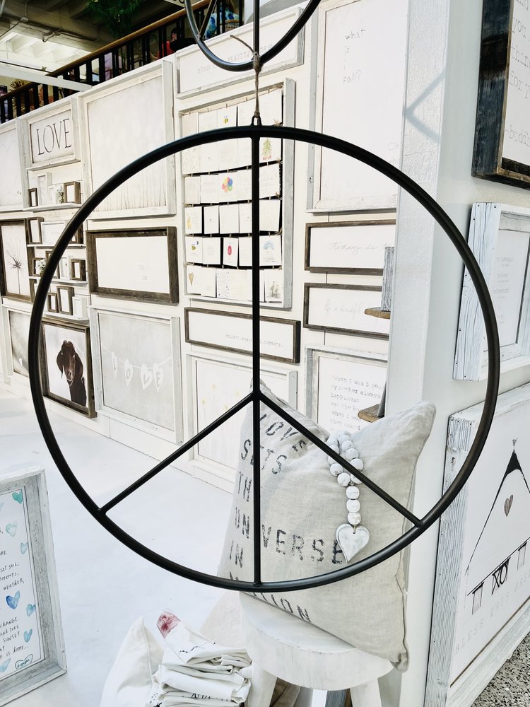 Large Metal Peace Sign