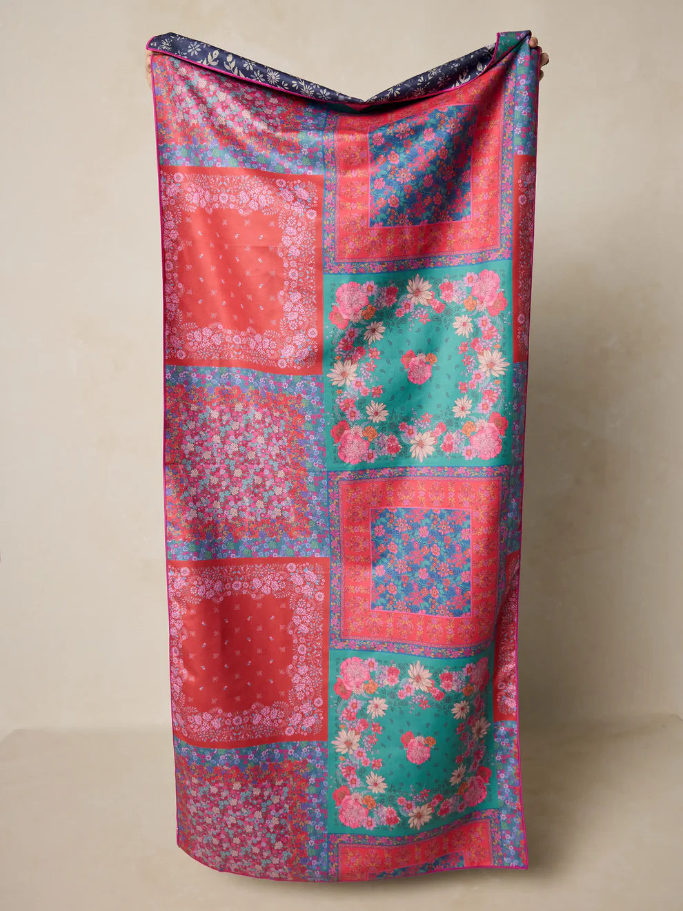 Double-Sided Microfiber Beach Towel - Diamond Bandana Navy