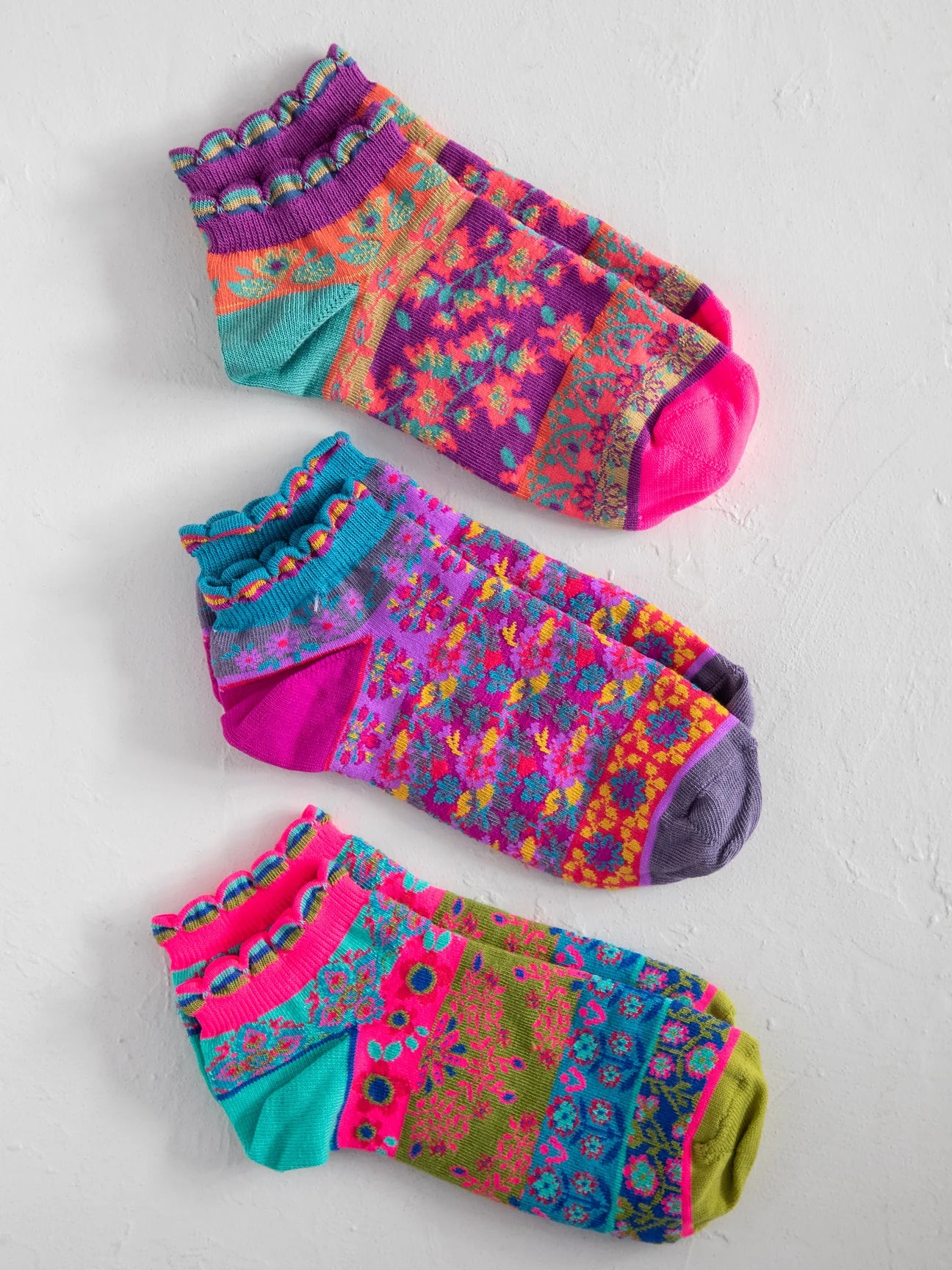 Cozy Ankle Socks, Set of 3 - Mustard Floral