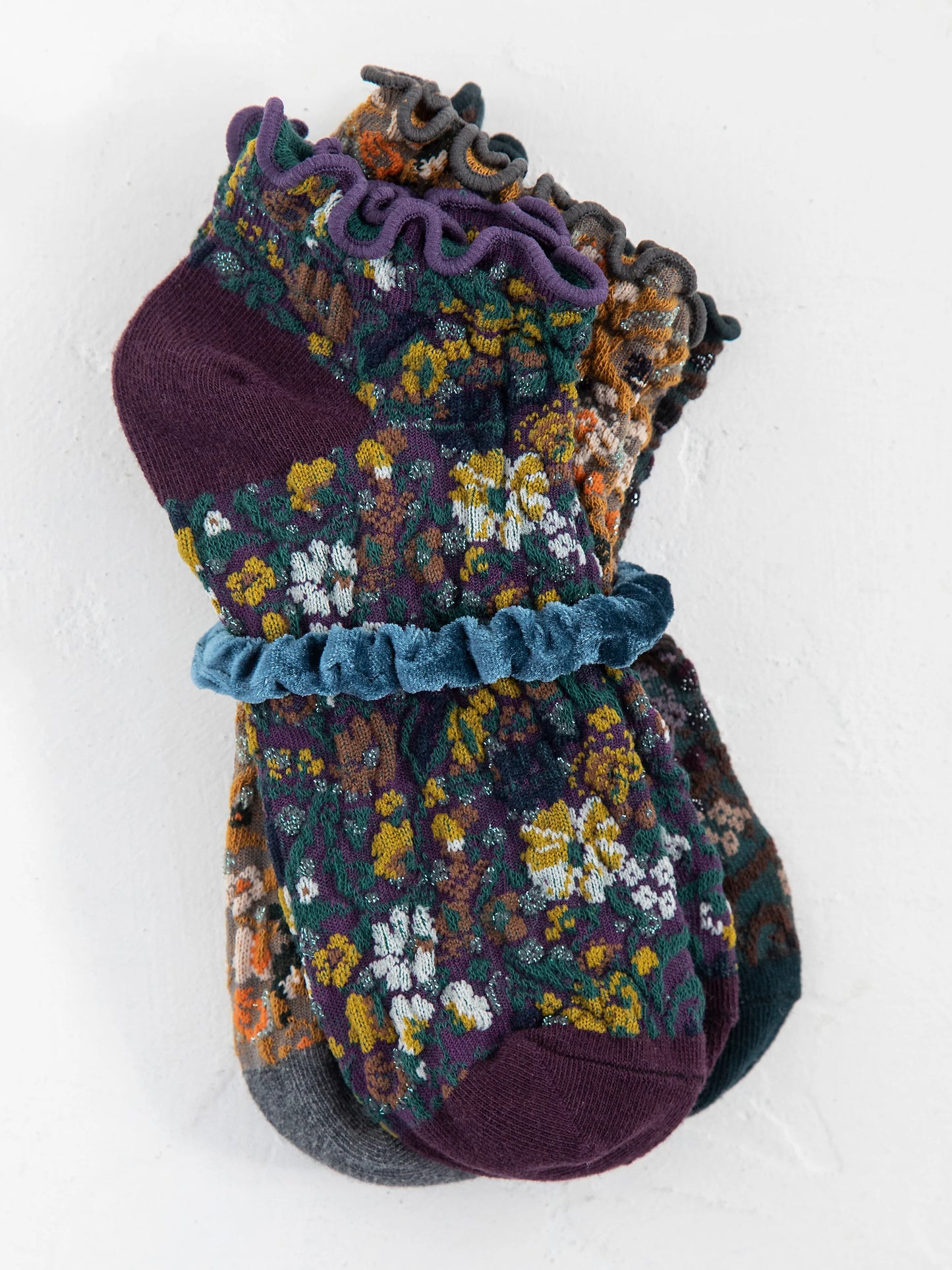 Blossom Ankle Socks & Scrunchie, Set of 3 - Dark Navy Floral