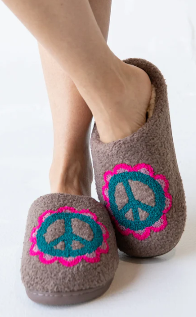 Icon Sherpa Slippers - Peace Sign