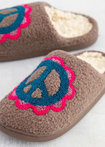 Icon Sherpa Slippers - Peace Sign