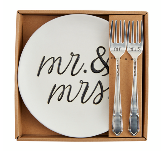 Mr. and Mrs. Cake Plate Set