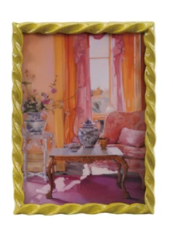 Framed Twisted/Bobbin/Ruffled Photo Frame