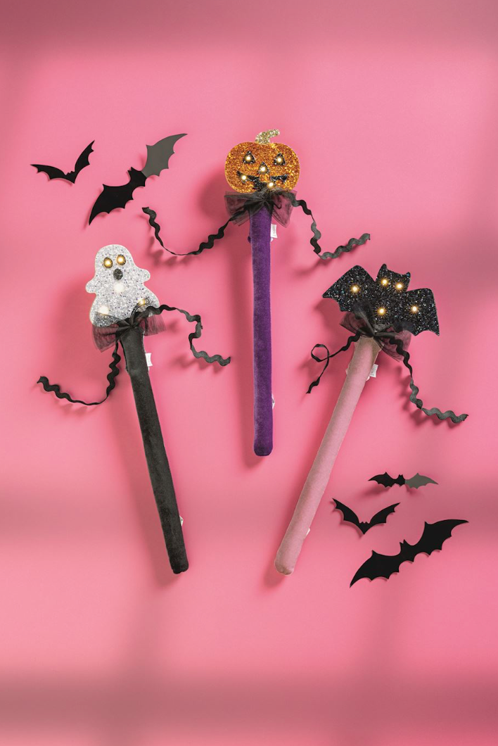 Spooky Light-Up Wands