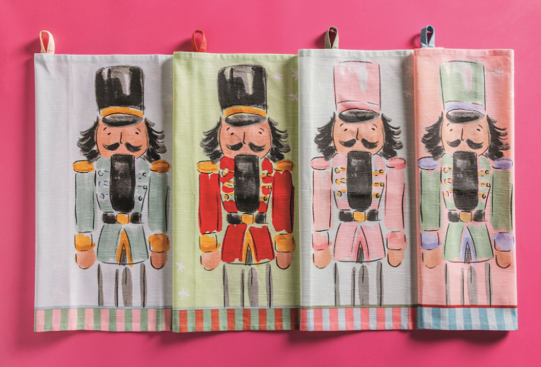 Nutcracker Stripe Hem Towels