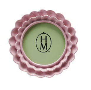 Round Resin Ruffled Frame