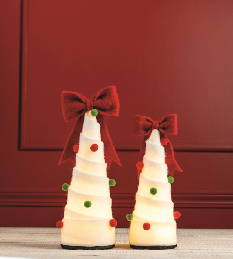 Pom Light-Up Trees