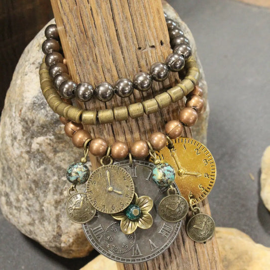 It's 5 O'clock Somewhere Charm'd Bracelet Set