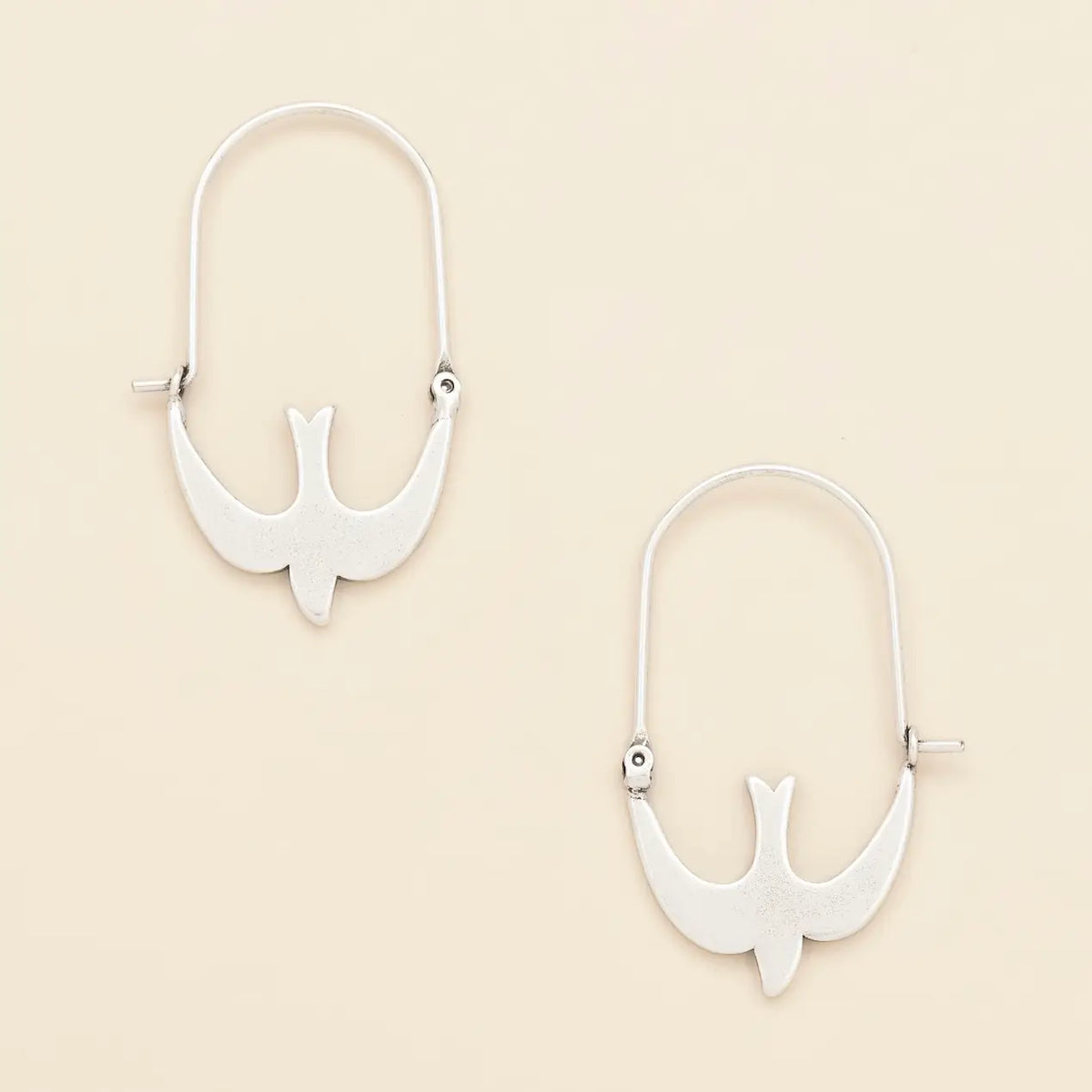 Refined Icon Earring - Swallow Hoop/Silver