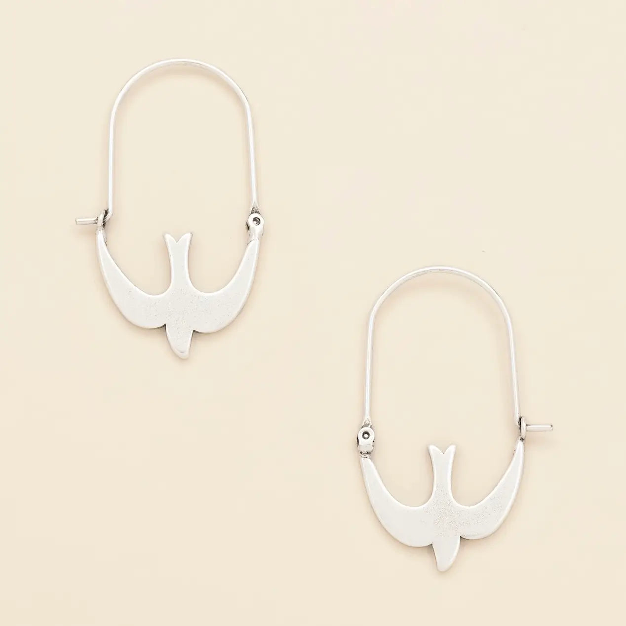 Refined Icon Earring - Swallow Hoop/Silver