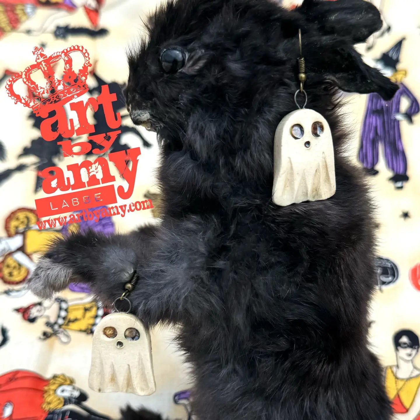 Boo Earrings