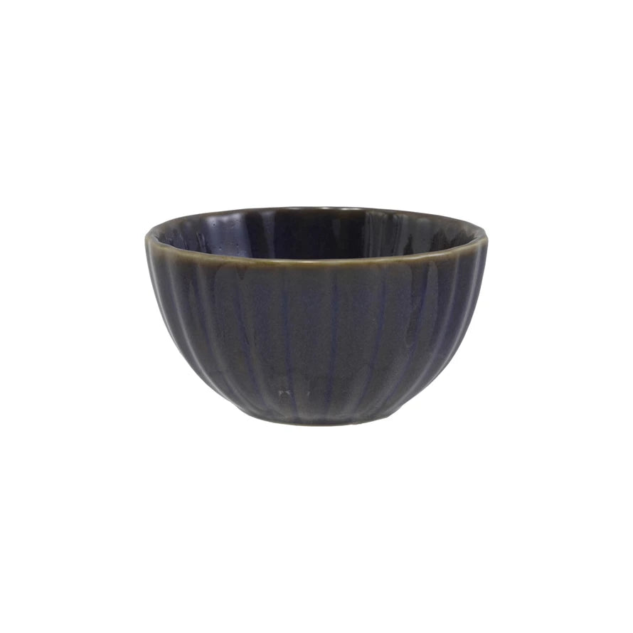Plum Stoneware Fluted Dinnerware