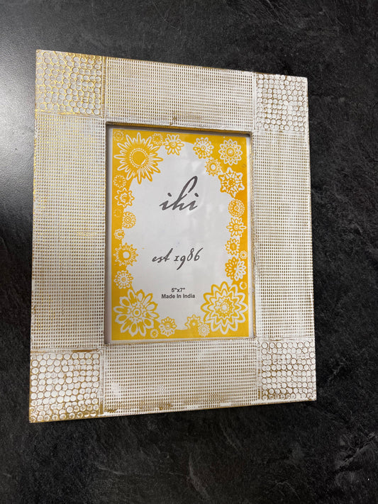 Gold & White Frame