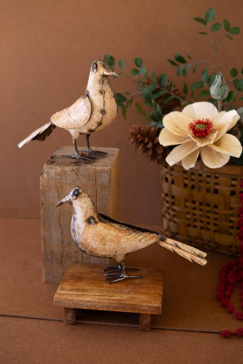 Set of 2 Recycled Metal Pigeons — image 2
