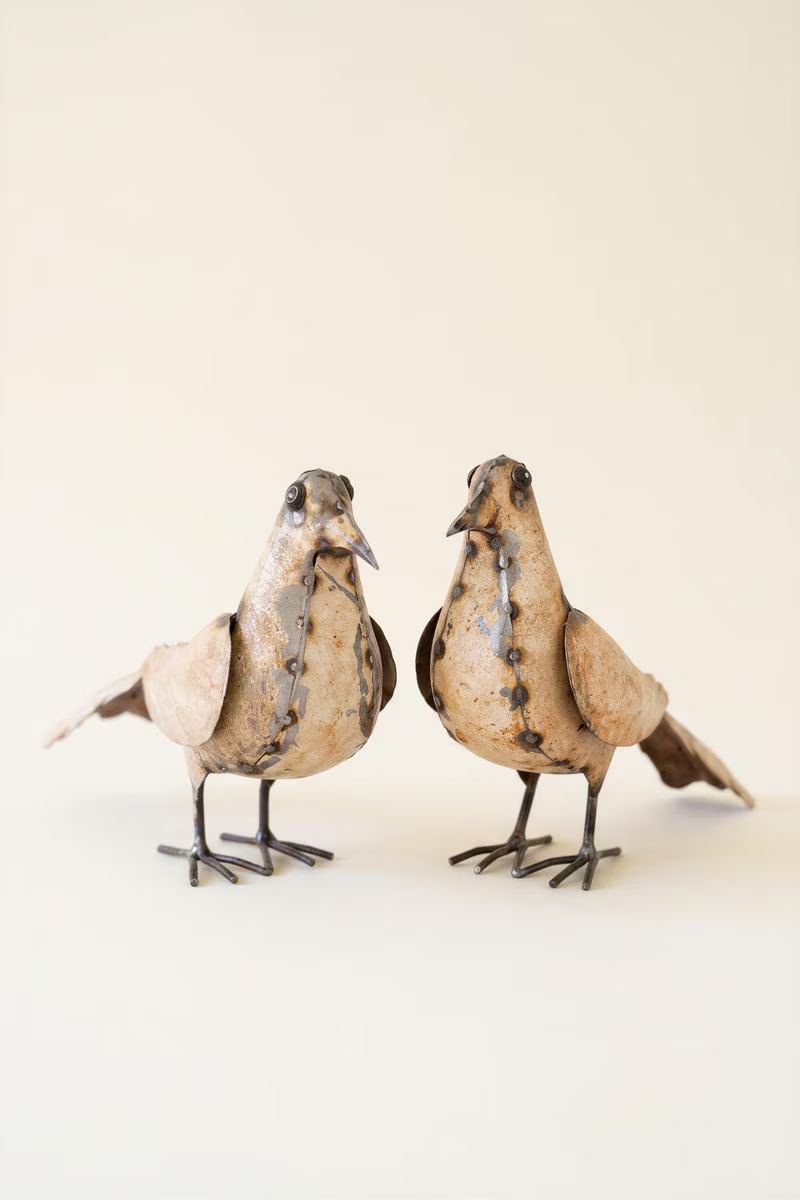 Set of 2 Recycled Metal Pigeons — image 3