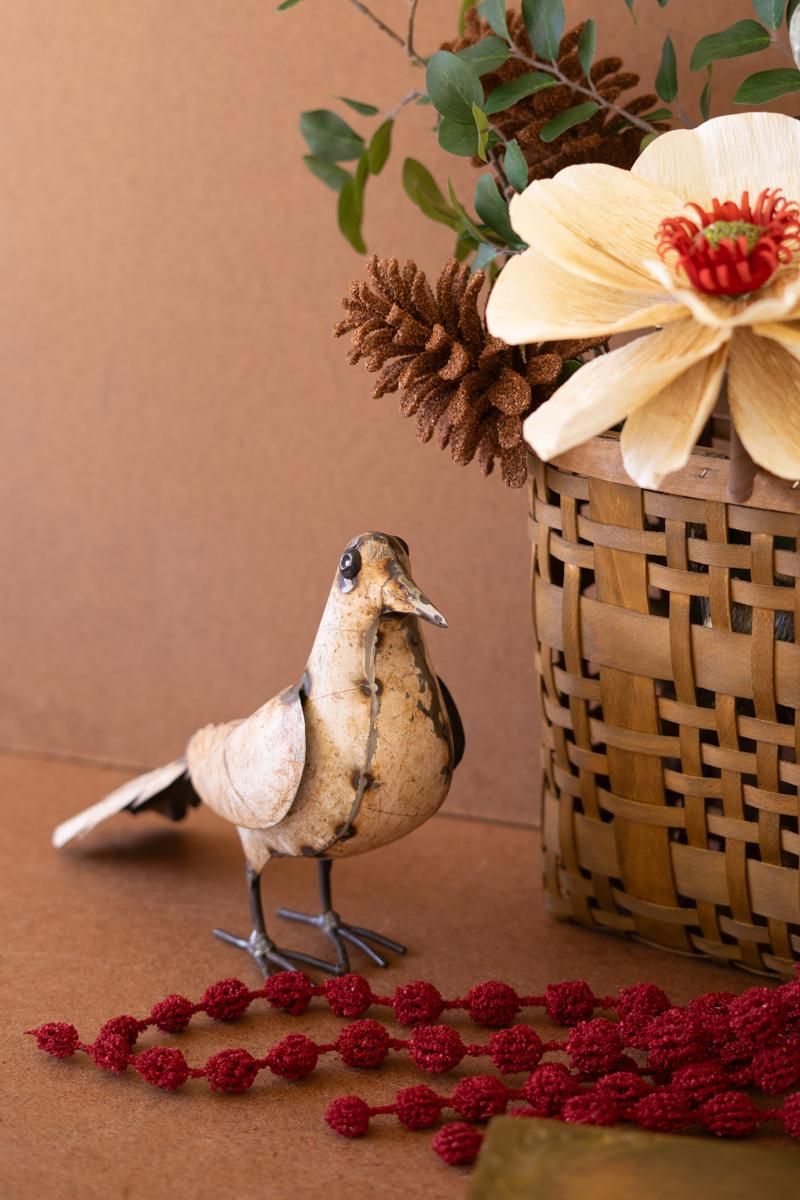 Set of 2 Recycled Metal Pigeons — image 4