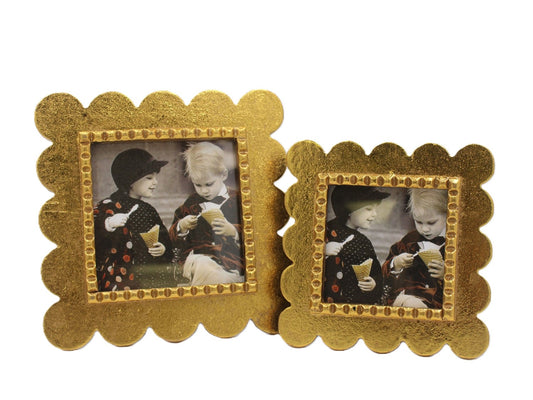 Scalloped Gold Leaf Photo Frame
