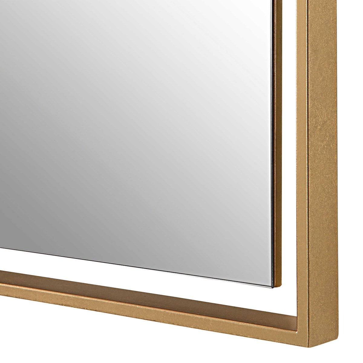 Egon Mirror, Gold