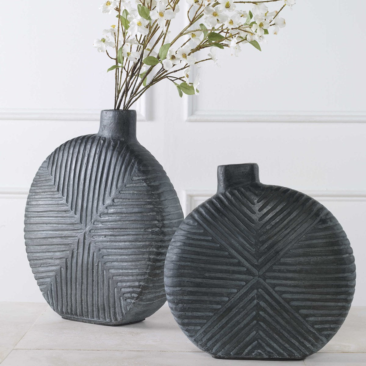 Viewpoint Vases