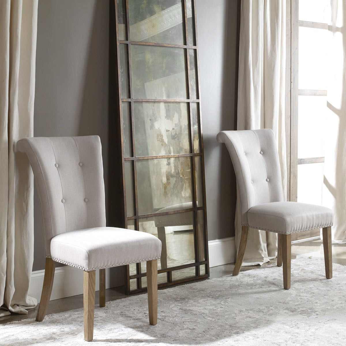 Lucasse Accent Chair