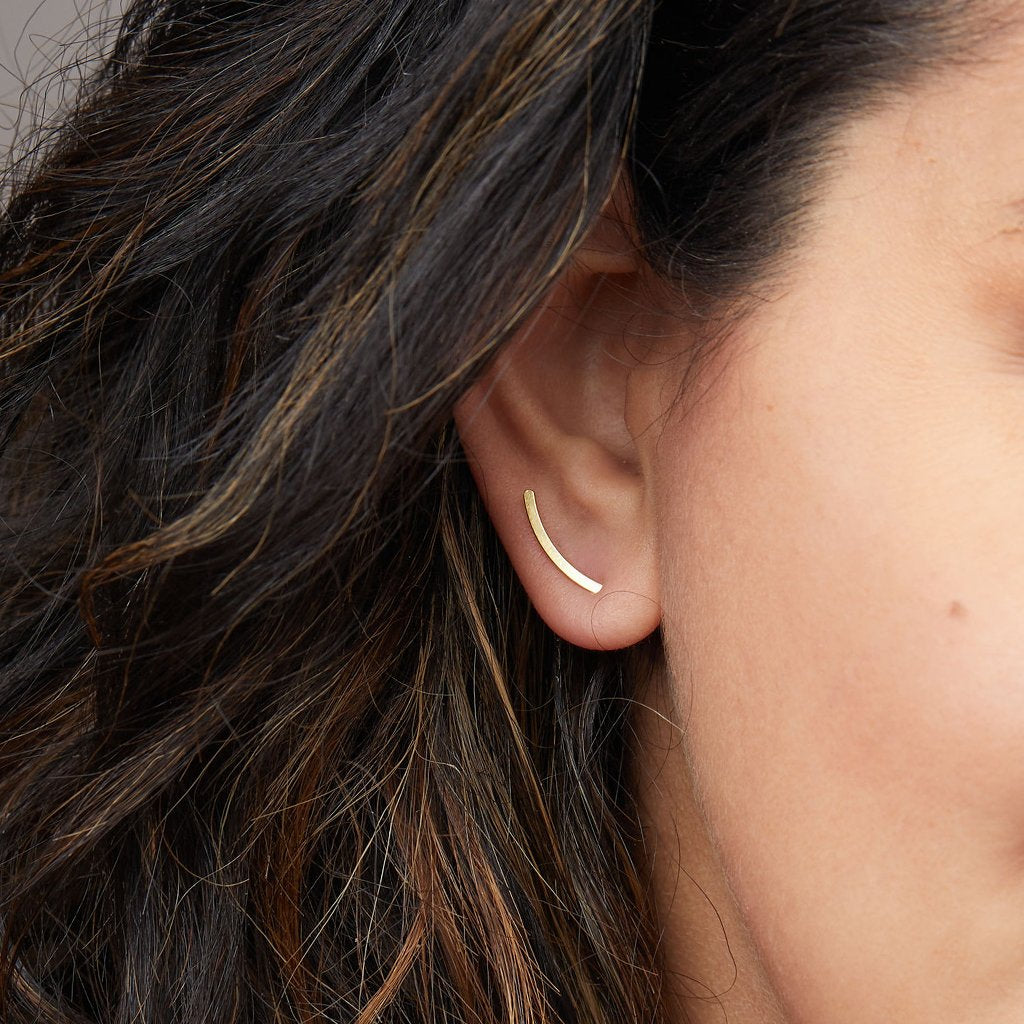 Silver Comet Curve Earring