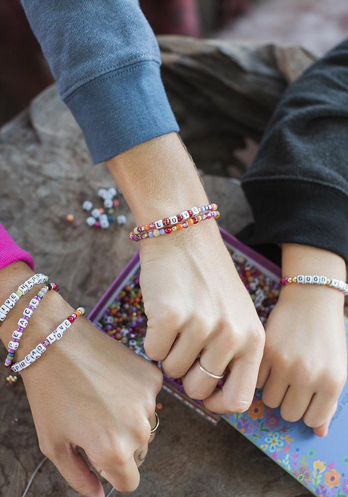 Spread Love Bracelet Kit