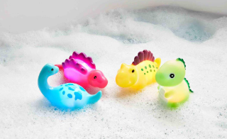 Dino Light-Up Bath Toy Set