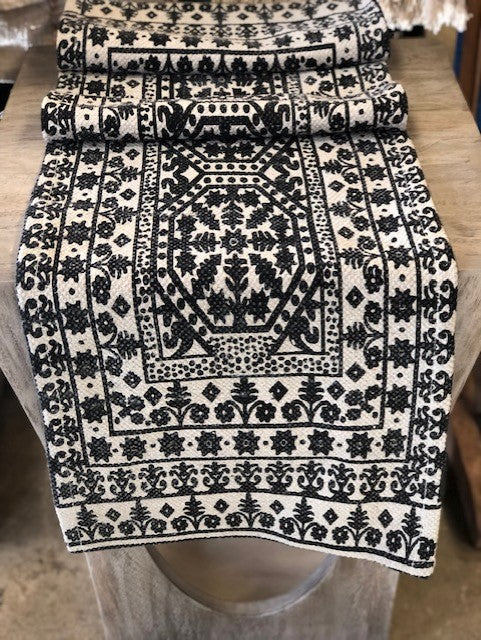 Black & Ivory Table Runner